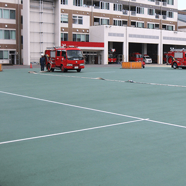 大阪府大東市 府立消防学校<br>ゴムチップウレタン硬質仕様